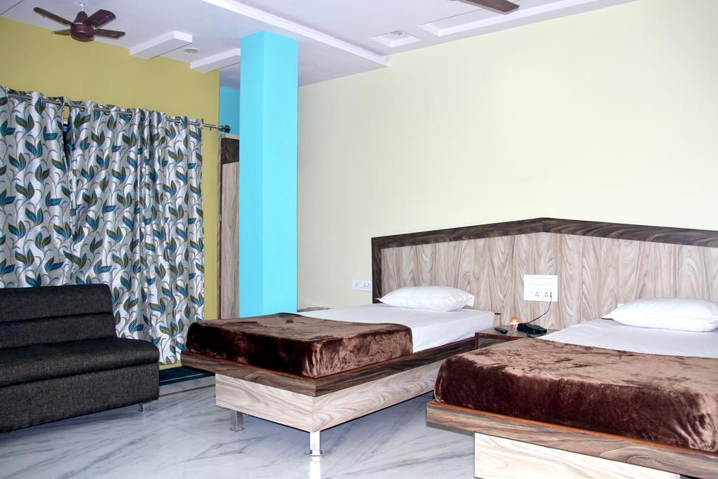 Hotel Gujrat-Executive